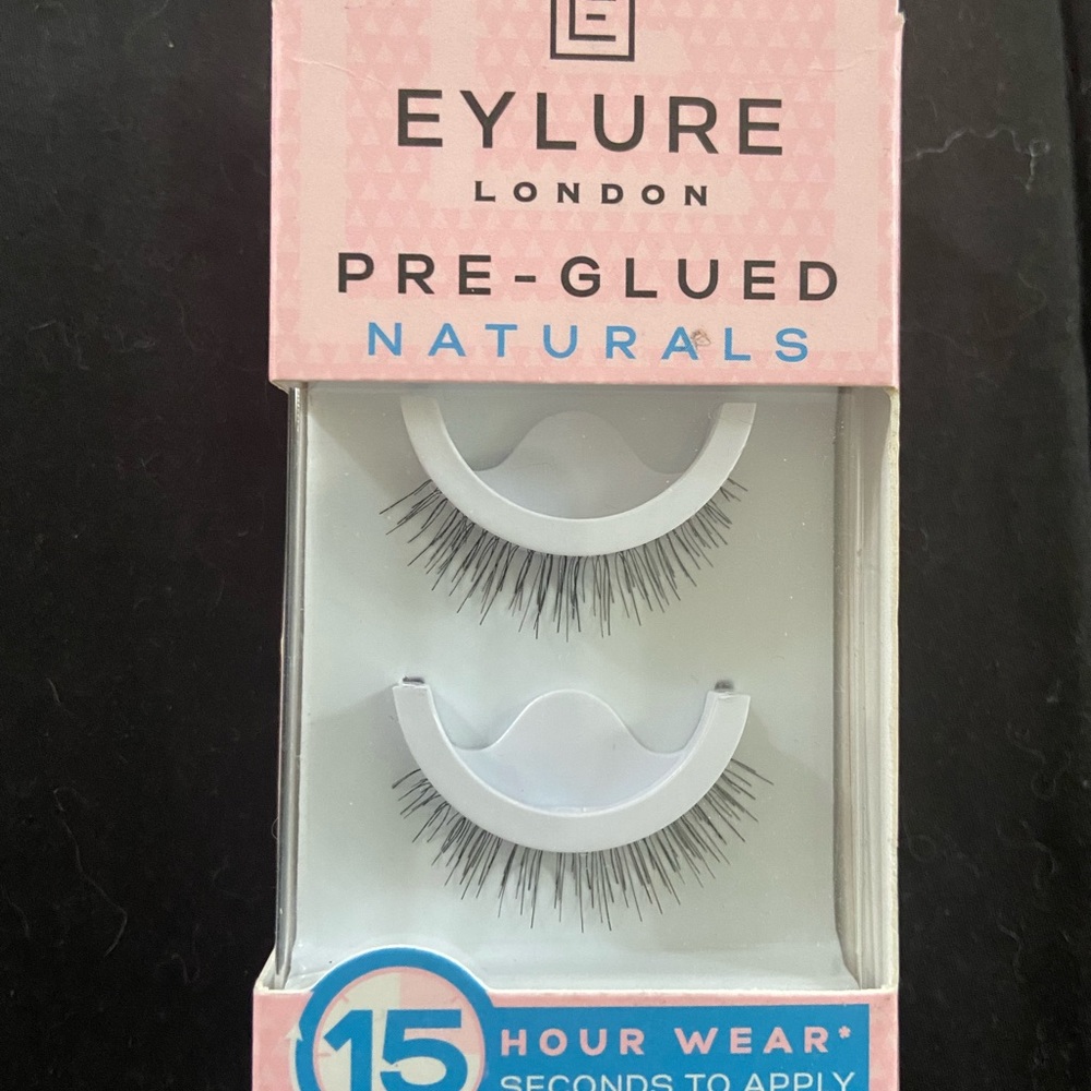 False Eyelash Bundle - Picture 4 of 8